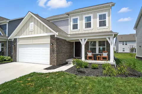 1028 Beehive Grv, Grove City, OH 43123
