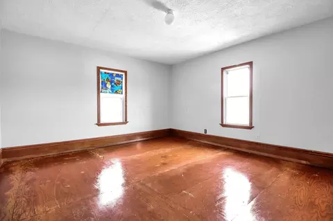 Bedroom - 11 Hoffer Ave, Mansfield, OH 44902 photo 5 of 6