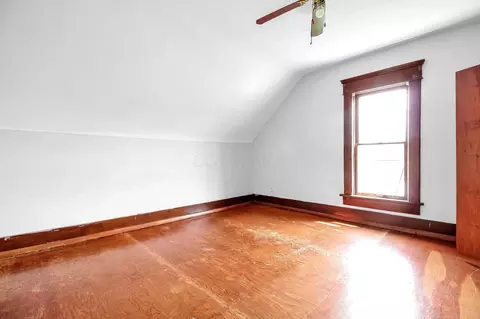 Bedroom - 11 Hoffer Ave, Mansfield, OH 44902 photo 3 of 6