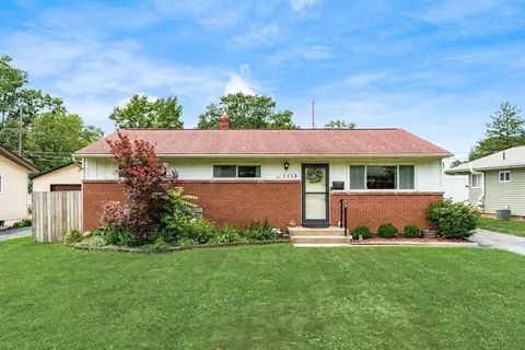 1113 Roundelay Rd E, Reynoldsburg, OH 43068