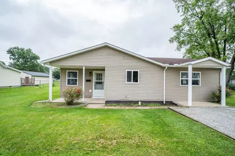 1105 Gregg St, Washington Court House, OH 43160