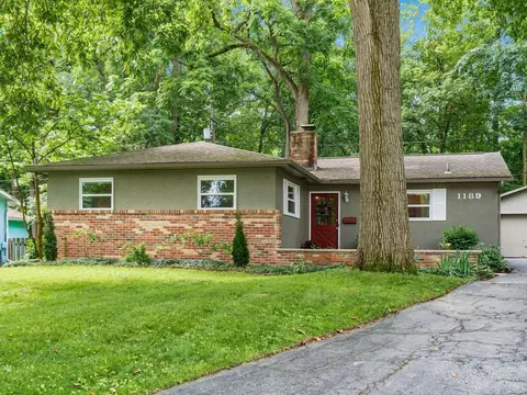 1189 Sunny Hill Dr, Columbus, OH 43221