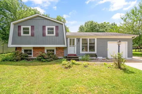 19 Lynette Dr, Pickerington, OH 43147