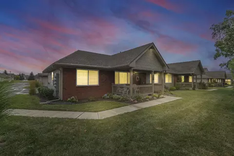 8403 Taylor Chase Dr, Reynoldsburg, OH 43068