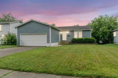 5027 Brewster Dr, Columbus, OH 43232