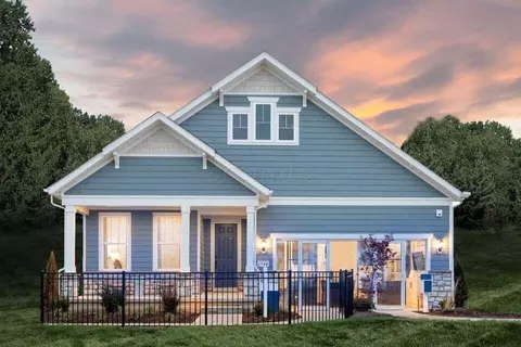1906 Melanzana Dr, Hilliard, OH 43026
