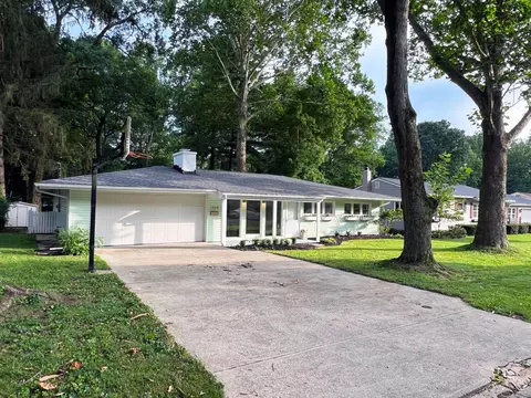 1304 E Allen St, Lancaster, OH 43130