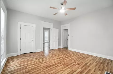 Living - 614 Mason St, Springfield, OH 45503 photo 2 of 6
