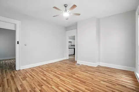 Living - 614 Mason St, Springfield, OH 45503 photo 3 of 6