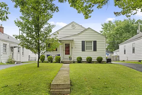 588 E Jeffrey Pl, Columbus, OH 43214