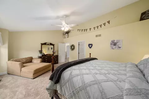Bedroom - 6567 Greensway Loop, Dublin, OH 43016 photo 3 of 13