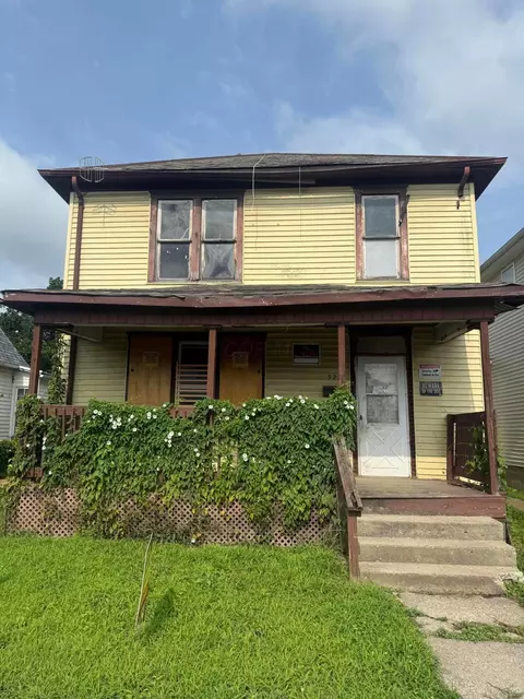 323 Garfield Ave, Lancaster, OH 43130