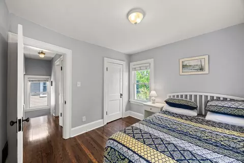 Bedroom - 343 E Moler St, Columbus, OH 43207 photo 6 of 6