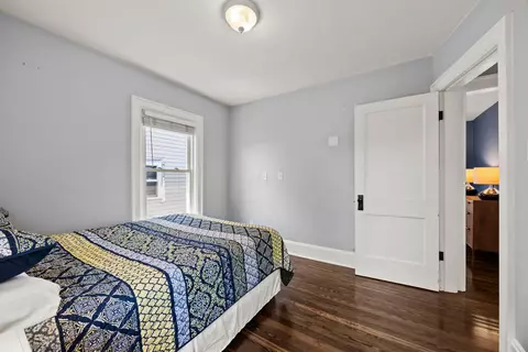 Bedroom - 343 E Moler St, Columbus, OH 43207 photo 5 of 6