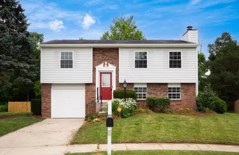 1674 Durango Ct, Powell, OH 43065