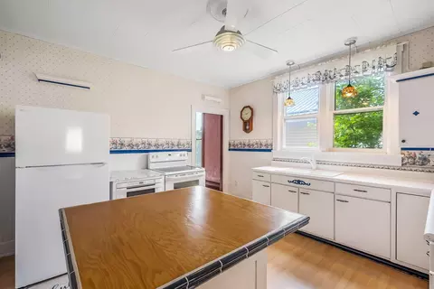 Kitchen - 105 Elm St, Prospect, OH 43342 photo 1 of 5