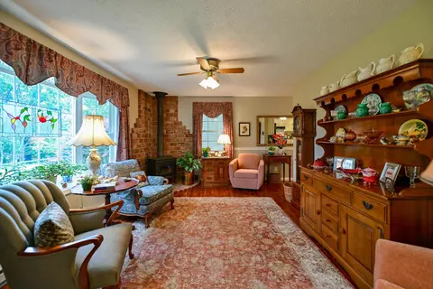 Living - 5131 Wooten Rd, Athens, OH 45701 photo 1 of 12