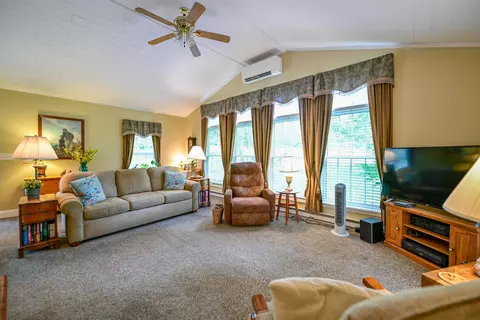 Living - 5131 Wooten Rd, Athens, OH 45701 photo 9 of 12