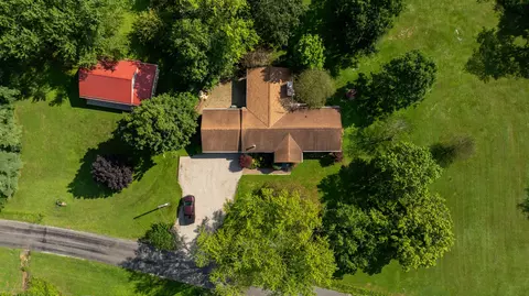View/Area - 5131 Wooten Rd, Athens, OH 45701 photo 2 of 5