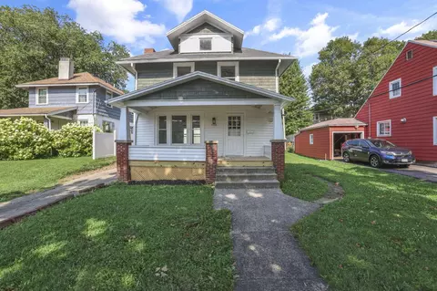 568 N Park St, Bellefontaine, OH 43311
