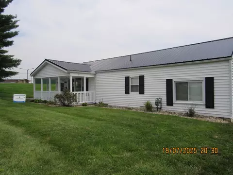 208 Moats Dr, Circleville, OH 43113 photo 30