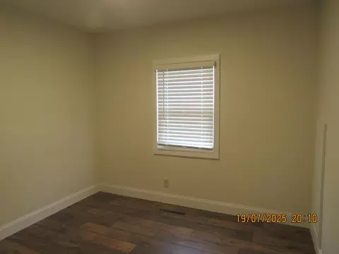 208 Moats Dr, Circleville, OH 43113 photo 5