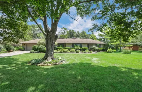 13450 Commercial Point Rd, Ashville, OH 43103