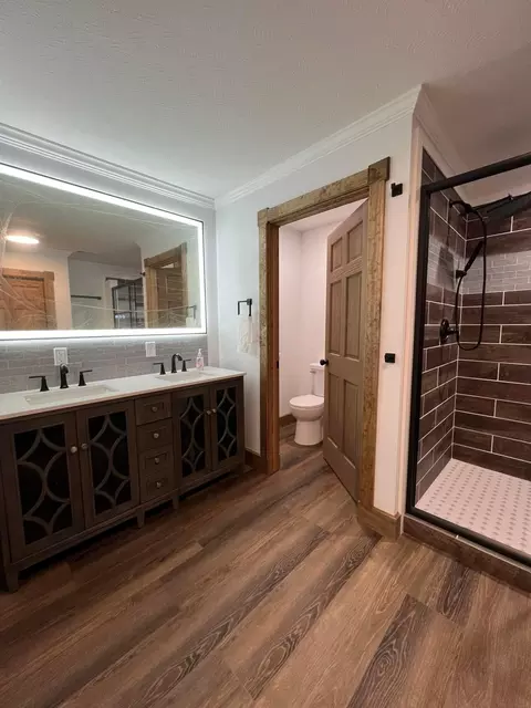 Bath - 43219 Smith Goeglein Dr, Pomeroy, OH 45769 photo 2 of 3