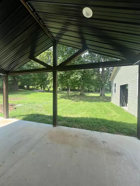 Exterior - 43219 Smith Goeglein Dr, Pomeroy, OH 45769 photo 10 of 11