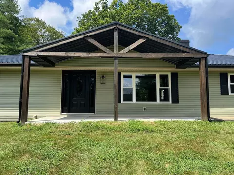 Exterior - 43219 Smith Goeglein Dr, Pomeroy, OH 45769 photo 2 of 11