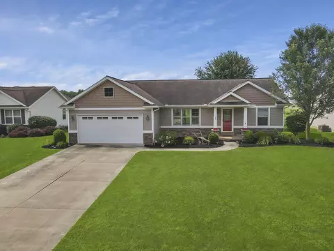 123 Struble Cir, Fredericktown, OH 43019