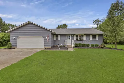 4811 Chicken Coop Hill Road So Rd SE, Sugar Grove, OH 43155
