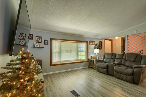 91 N Bennett Ave, Jackson, OH 45640 photo 17