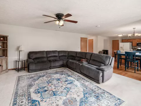 21 Lantern Chase Dr, Delaware, OH 43015 photo 18