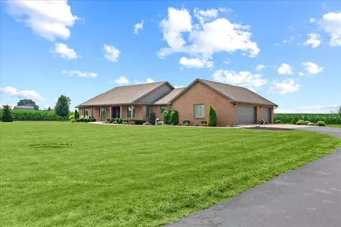 9178 Carey Rd, West Liberty, OH 43357