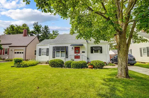 820 Willard St, Washington Court House, OH 43160