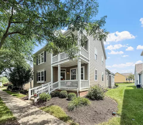 4798 Oakland Ridge Dr, Powell, OH 43065