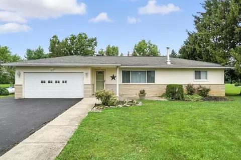 4386 Big Run South Rd, Grove City, OH 43123
