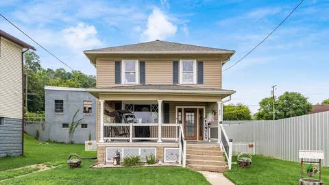 215 Gant St, Zanesville, OH 43701