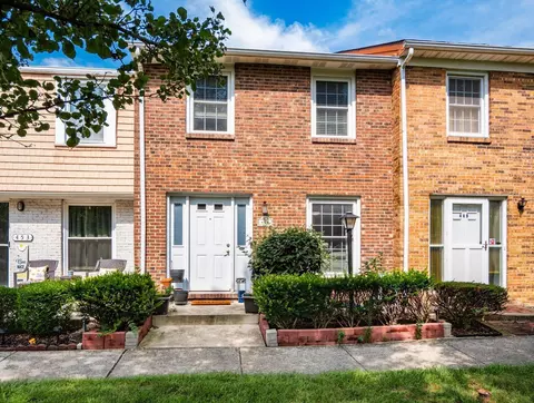 451 Clairbrook Ave #JF-5, Columbus, OH 43228