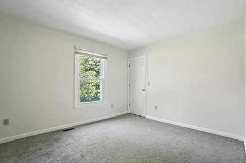 Bedroom - 1355 Perry Rd, Cable, OH 43009 photo 4 of 7
