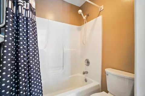 Bath - 1355 Perry Rd, Cable, OH 43009 photo 1 of 5