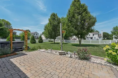 Exterior - 5610 Boucher Dr, Orient, OH 43146 photo 5 of 9