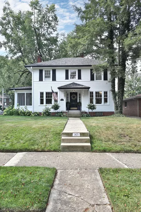 165 E Dunedin Rd, Columbus, OH 43214