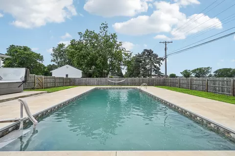 292 Monticello St, Circleville, OH 43113 photo 9