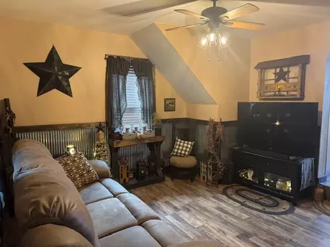 238 E High St, Amanda, OH 43102 photo 6