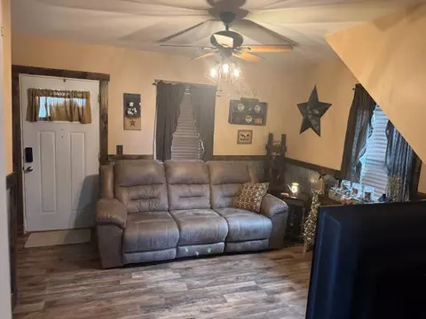 238 E High St, Amanda, OH 43102 photo 5