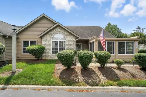 103 Abbeycross Ln, Westerville, OH 43082