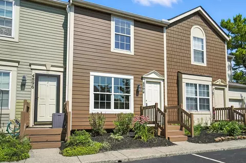 4894 Stoneybrook Blvd #20E, Hilliard, OH 43026