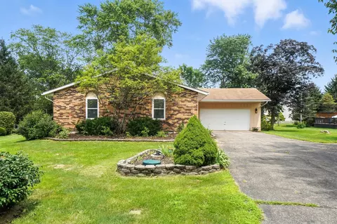 4208 Mayfair Ct, Grove City, OH 43123
